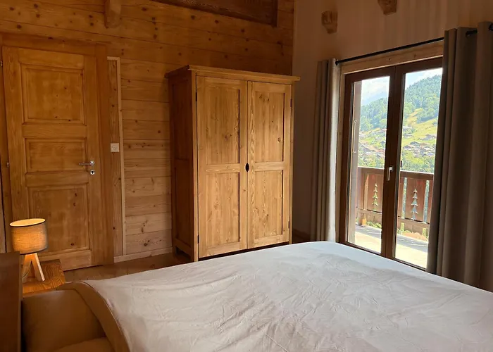 Cosy Au Pied Des Portes Du Soleil Chalet